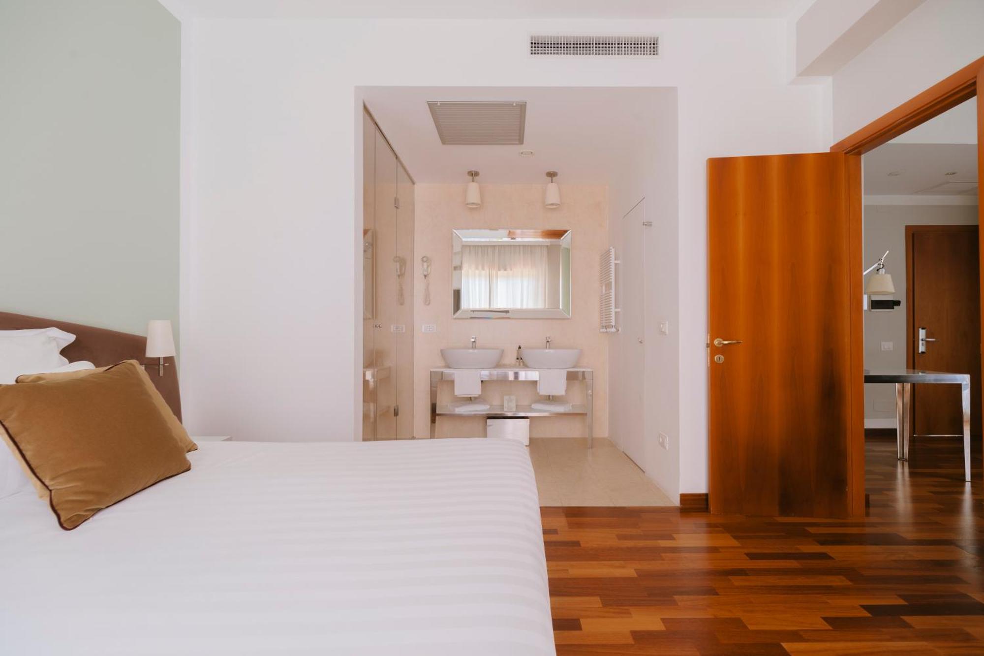 Hotel Miramare Civitanova Marche Luaran gambar
